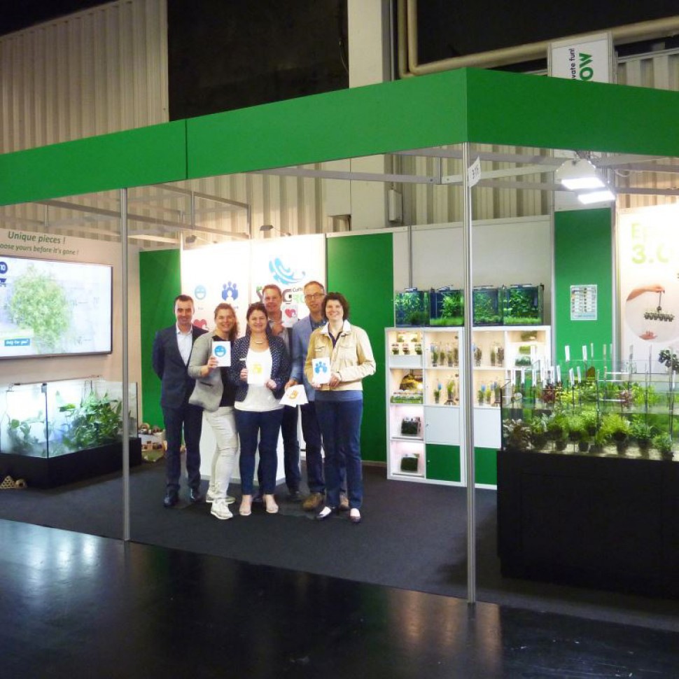 Team with principlesInterzoo2016.jpg